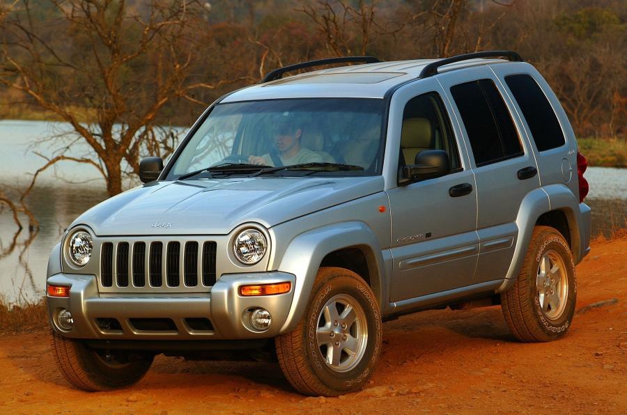  Jeep Cherokee 2002 года  (фото 120 из 130)